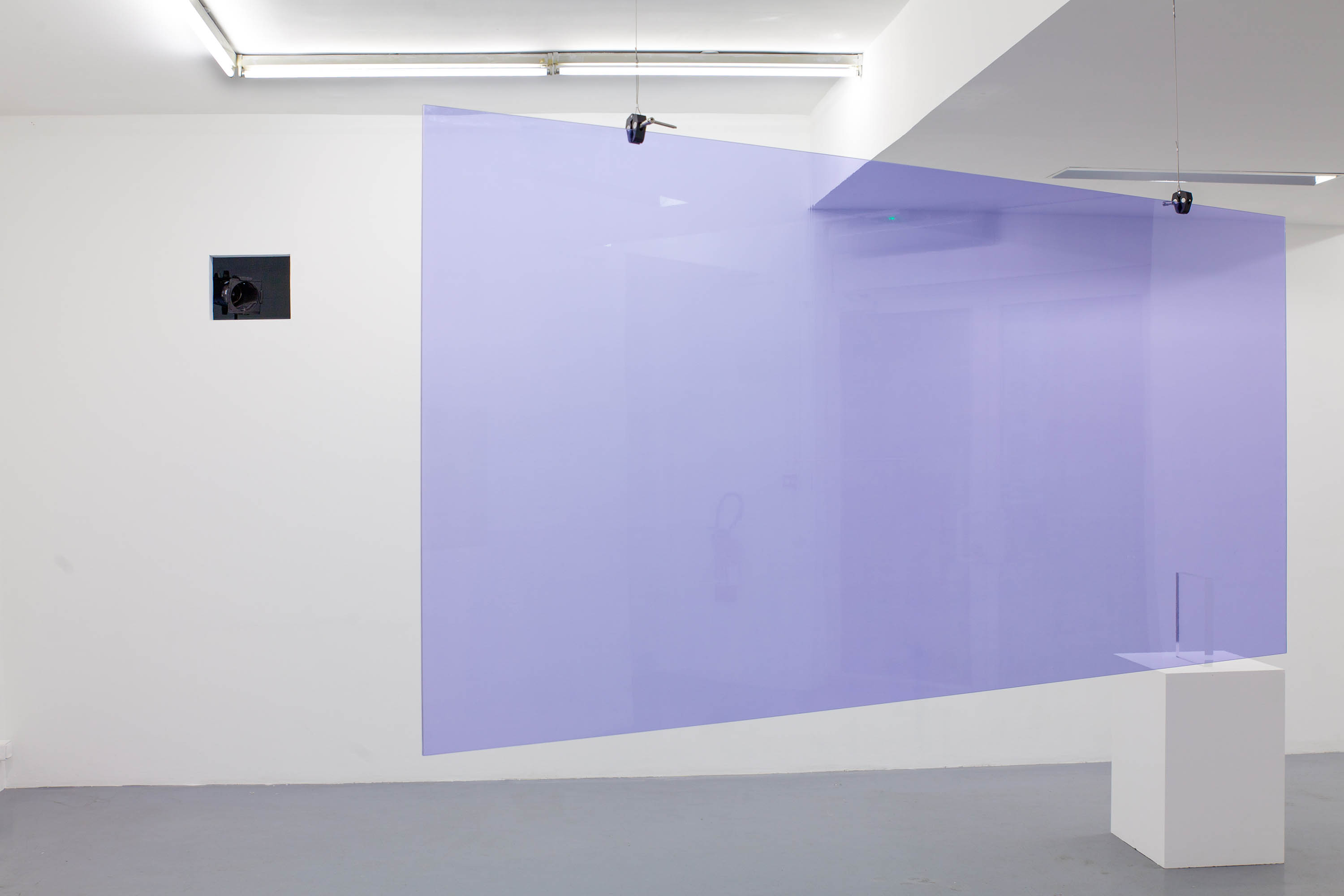 D�calques. Ciel voil� et soleil couchant d'un apr�s-midi d'�t�, sur les bords du fleuve Saint-Laurent, pr�s d'une pile du pont Jacques Cartier, le 27 juillet 2015, 2015